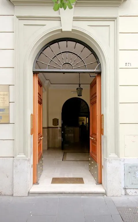 ** Pensionat San Pietro'S Home - Guesthouse Rom Italien