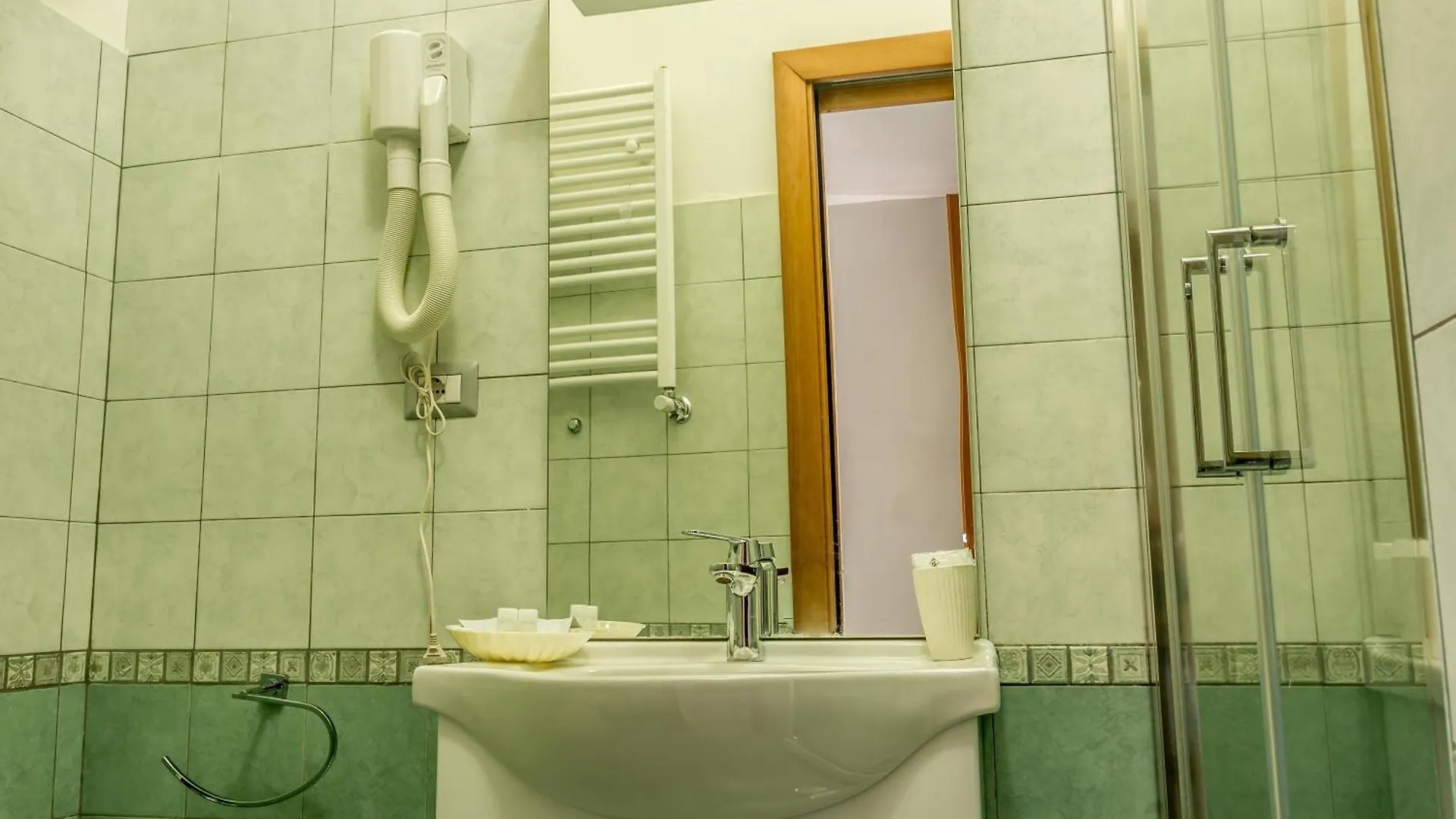 San Pietro'S Home - Guesthouse Rom 2*,