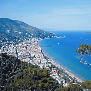 Danio Lungomare 3* Alassio
